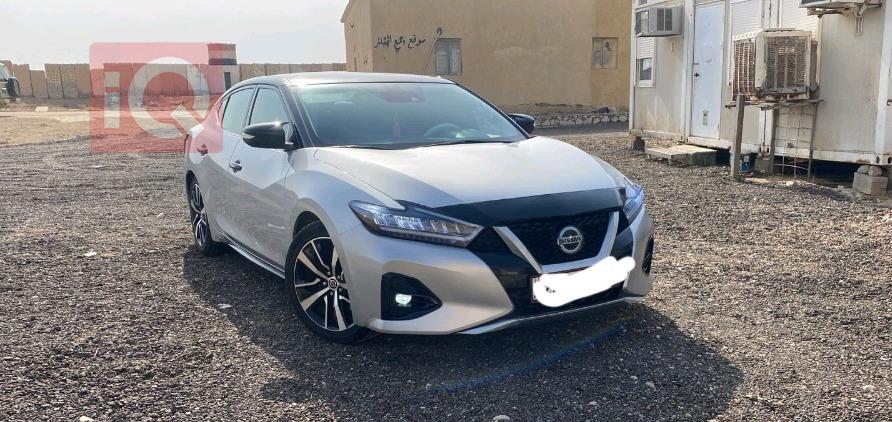 Nissan Maxima